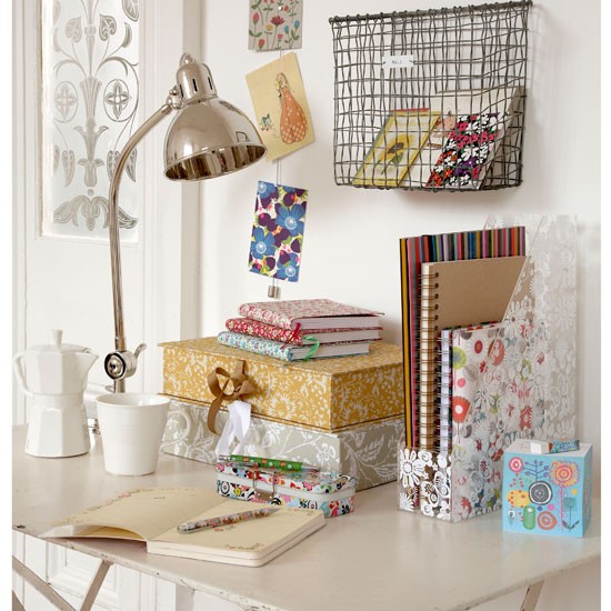 5-Stationery-in-office--home-office--country--Country-Homes--Interiors