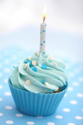 cupcake-birthday-cake